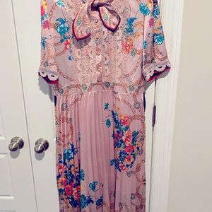 Floral Pink Dress with Bow Detail size XL